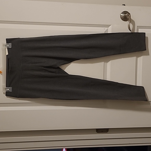 3/$27 NWT offline by Aerie leggings - Picture 1 of 6